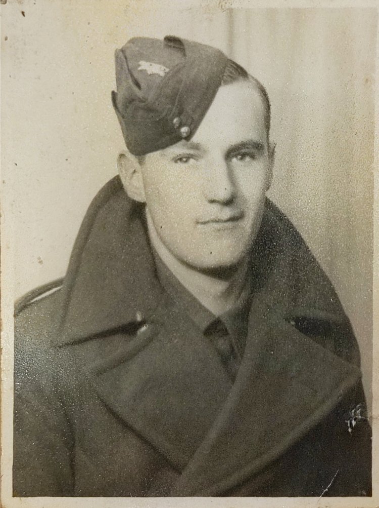 Personal effects image 3